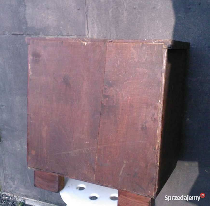 Zabytkowa szafeczka szafka nocna ocalona z Knurów