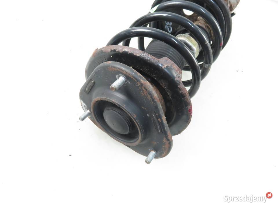 MCPERSON PRAWY PRZEDNI TOYOTA COROLLA VIII E11