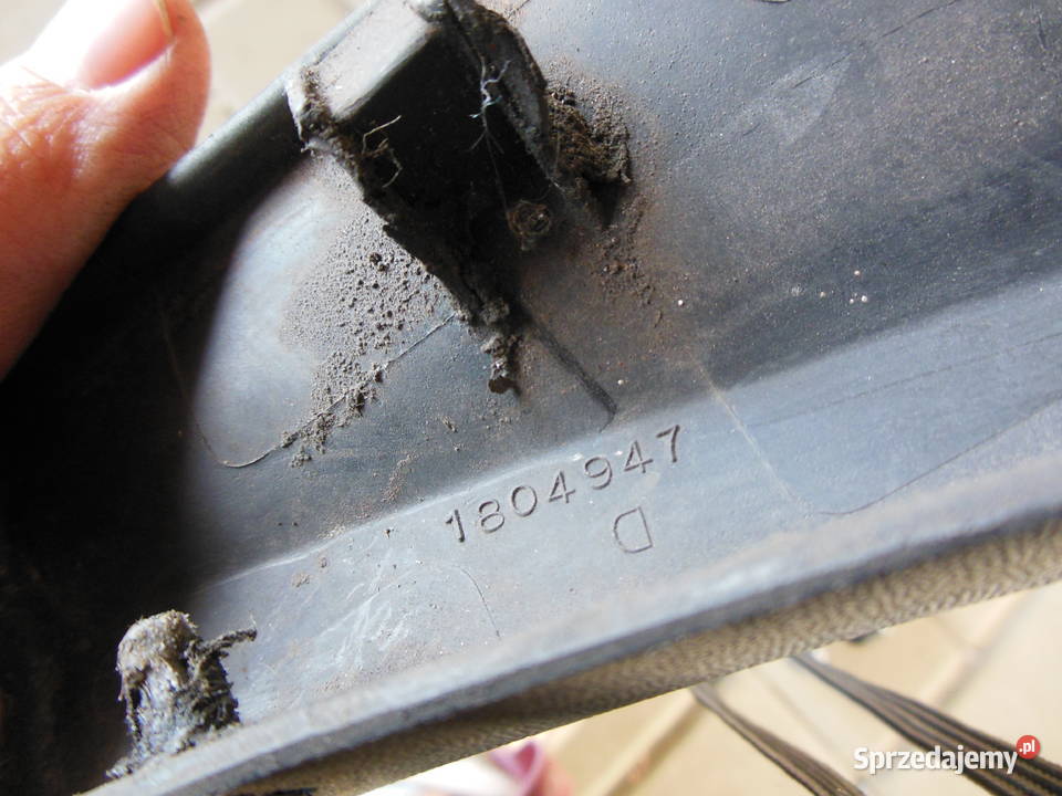 LISTWA NAKŁADKA BŁOTNIKA PRZÓD FIAT 126p FL BIS Kozy