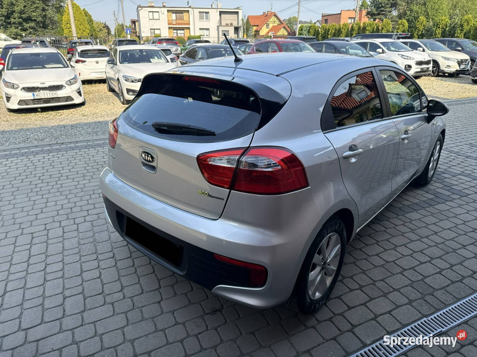 Kia Rio 12 84 Klimatyzacja III 2011 VAT marża Rio Orzech sprzedam