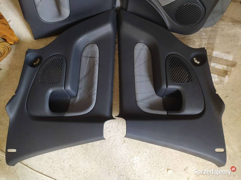 Renault Clio 2 fl 3D wnętrze fotele kanapa Strzyżów