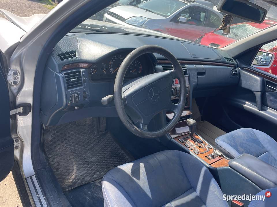 Mercedes W210 E 250 Diesel 20 113 1998 744 NA Części samochodowe Piotrków Trybunalski sprzedam