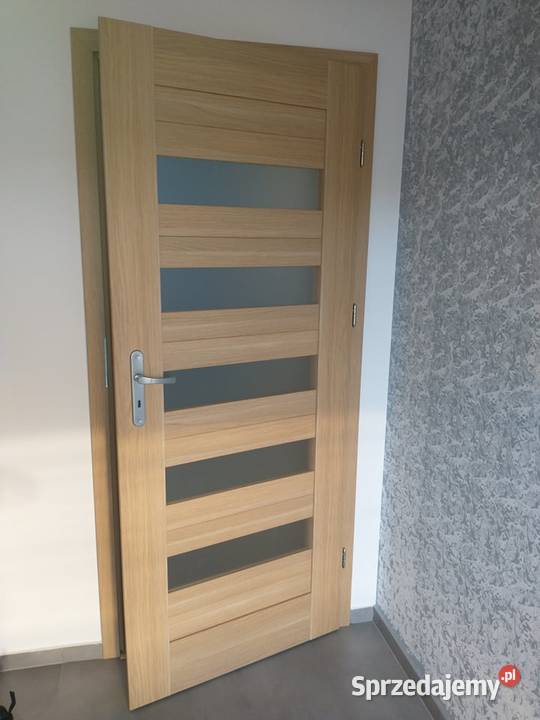 MASKOWANIE STARCYH FUTRYN NOWYMI OŚCIEŻNICAMI Kluczbork