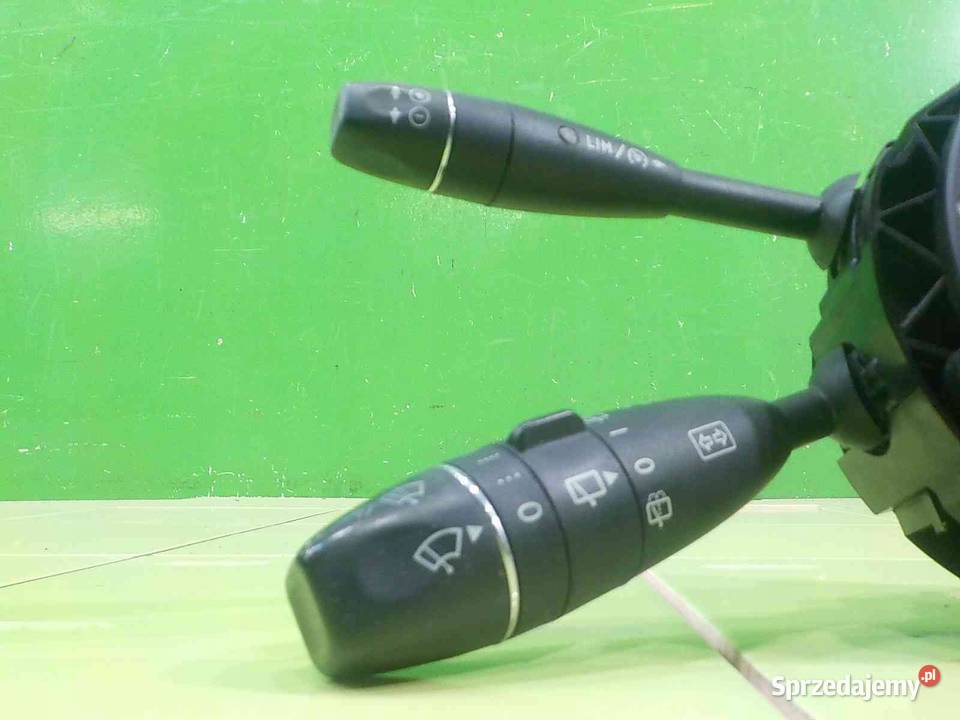 MERCEDES C W204 18 B 10r przelacznik zespolony