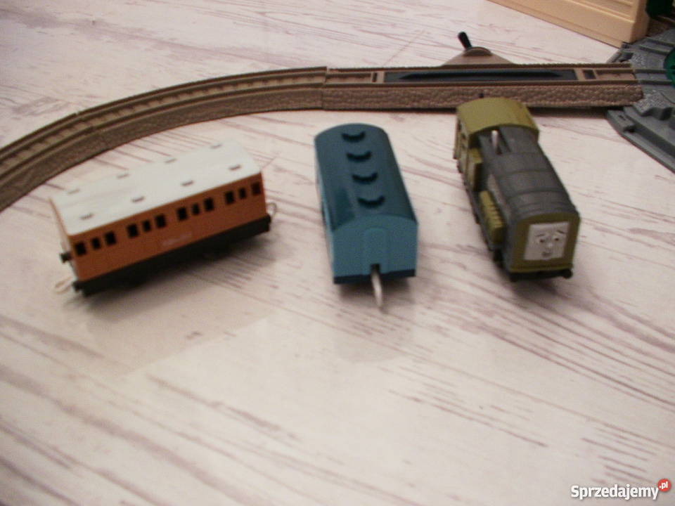 ThomasTomek Trackmaster Domkowo z Ruchomą Plastik