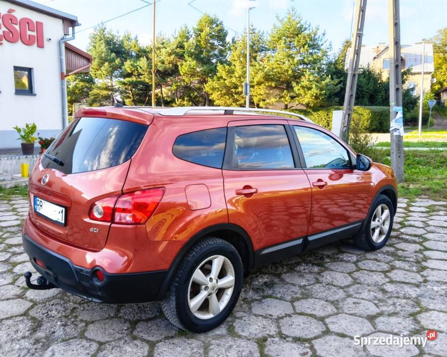 Ładny Nissan Qashqai 20 dCi 2009 7 osobowy podkarpackie