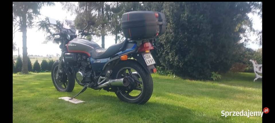 Honda vf 750 sabre uszkodzony Trąbki Wielkie sprzedam
