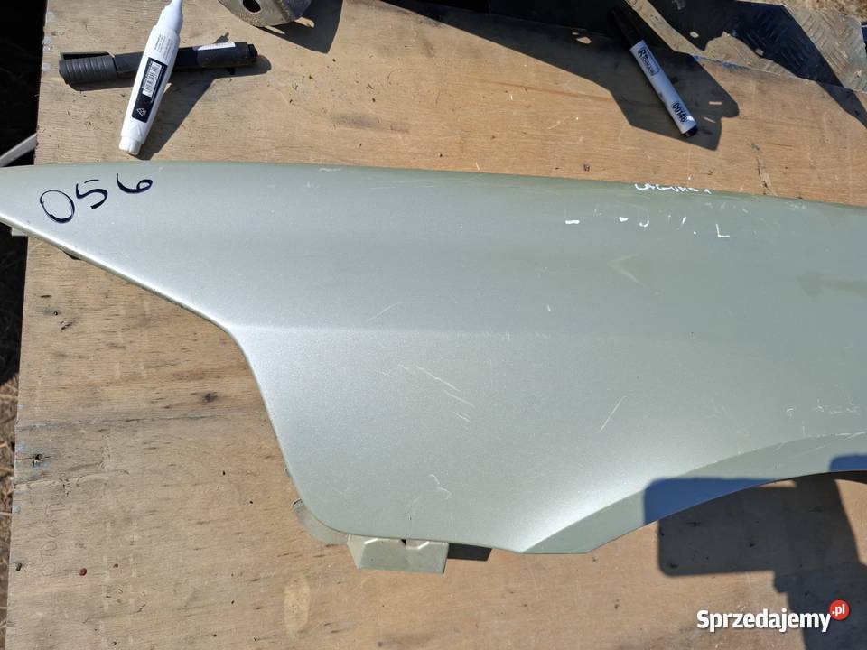 Błotnik Lewy Przód Renault Laguna I osobowe Pozostałe lubelskie Wisznice