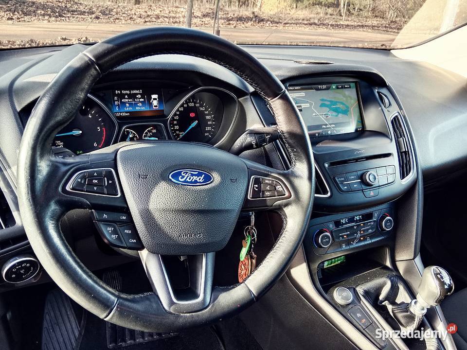 Sprzedam Forda focus kombi 15 TDCI 120 2015 r Focus Piła