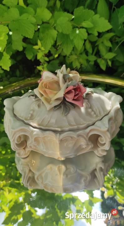 SZKATUŁA PORCELANOWA KARL ENS VOLKSTEDT RÓŻE Pabianice