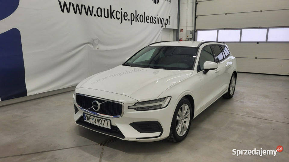 Volvo V60 B3 B Momentum Core aut II 2018 Volvo Grójec sprzedam