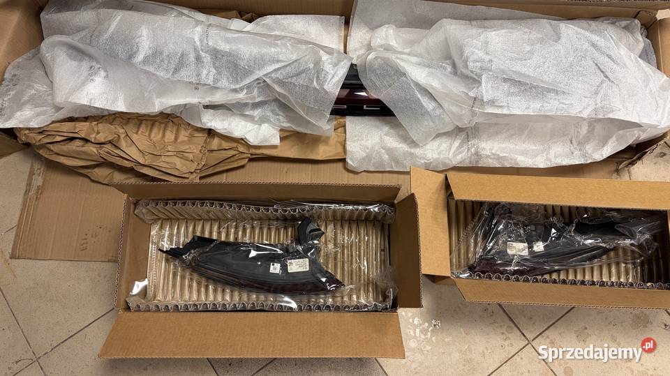 LAMPA TYLNA TYŁ PORSCHE CAYENNE COUPE III 9Y3 Części samochodowe Białystok