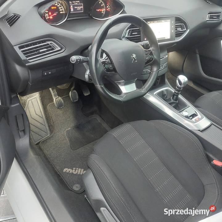 PEUGEOT 308 II SW uszkodzony Rzeszów