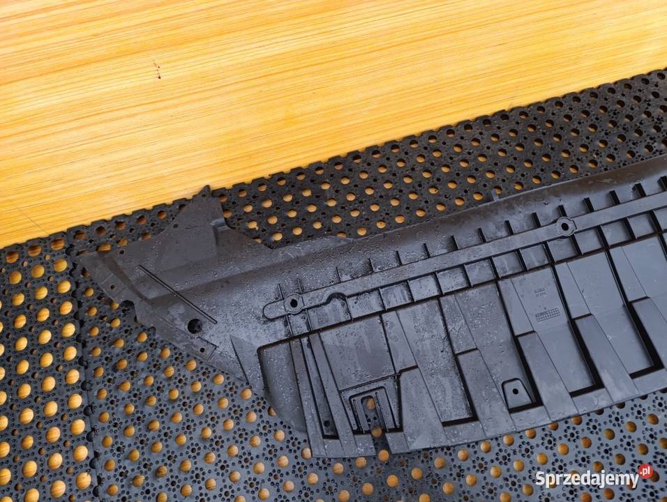 FORD MONDEO MK4 OSŁONA POD ZDERZAK PRZÓD Pasy przednie i tylne Zbierkowo