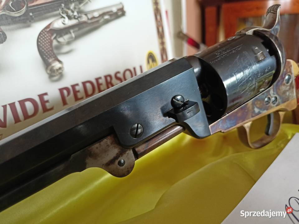 Rewolwer Colt Navy Uberti 1851 Colt oval 75 kal Rzeszów