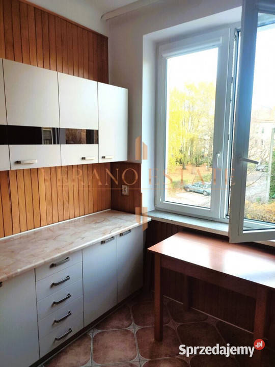 Sulejówek 3 pokoje 79 m do remontu sprzedam