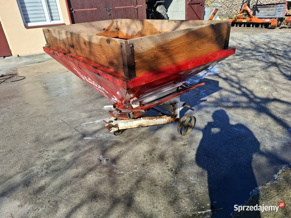 Rozsiewacz Nawozu Diadem 800 l 15 m nieuszkodzony Daleszyce