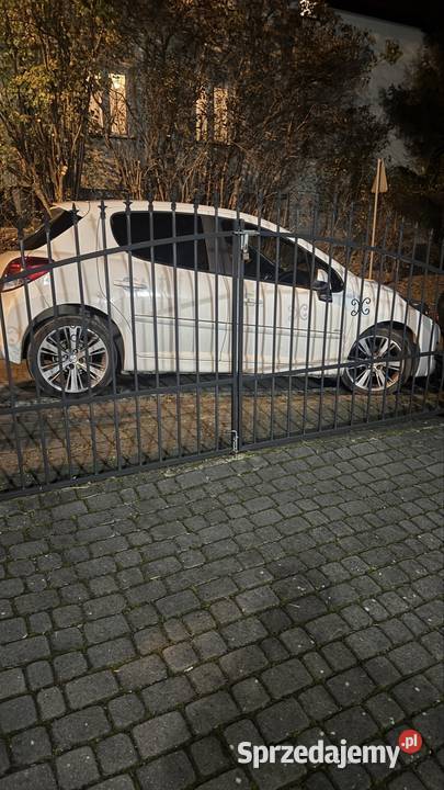 Peugeot 207 16 hdi 90 2010 wersja 99g biały 5 gniazdo AUX 207 Żory sprzedam