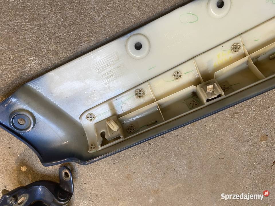 LISTWA PRAWA TYLNA SKRZYNI ŁADUNKOWEJ RANGER Gorlice