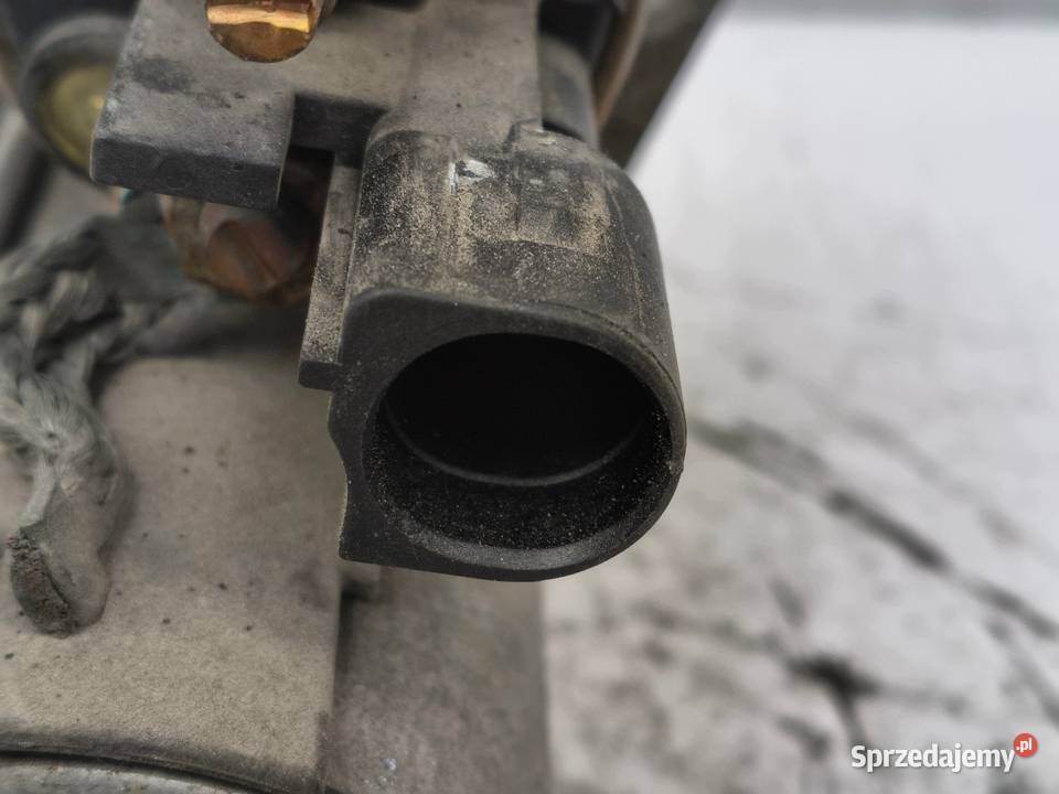 ROZRUSZNIK VW Golf V A3 II 8P 16 8V valeo Części samochodowe Chełm sprzedam