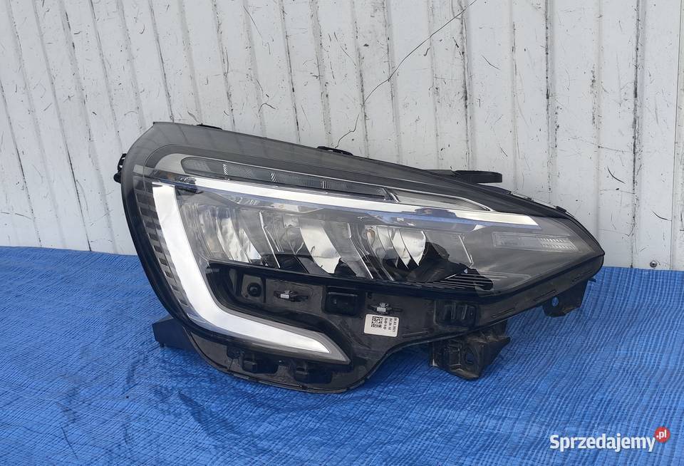 RENAULT CLIO V FULL LED LAMPA PRAWA PRZÓD Wałcz