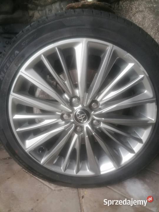 Felgi z ładnymi oponami 22545r18 95y Toyota Skarżysko-Kamienna