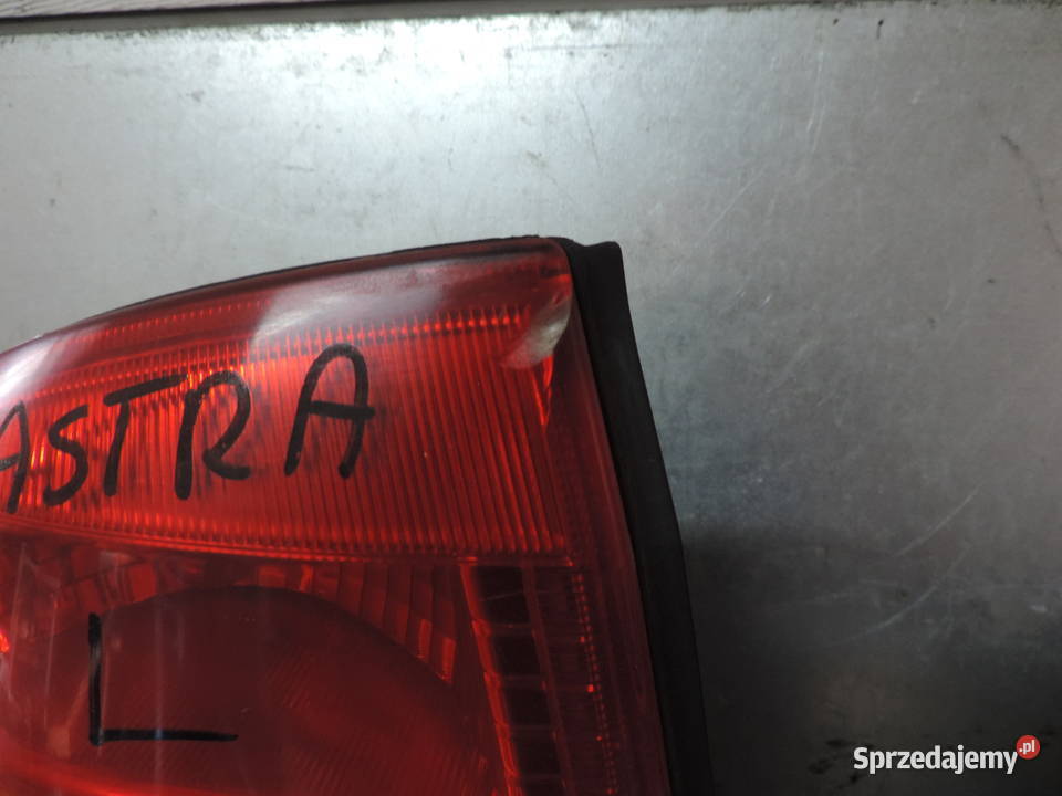 LAMPA TYŁ LEWA OPEL ASTRA II G 2 SEDAN Nowy Sącz