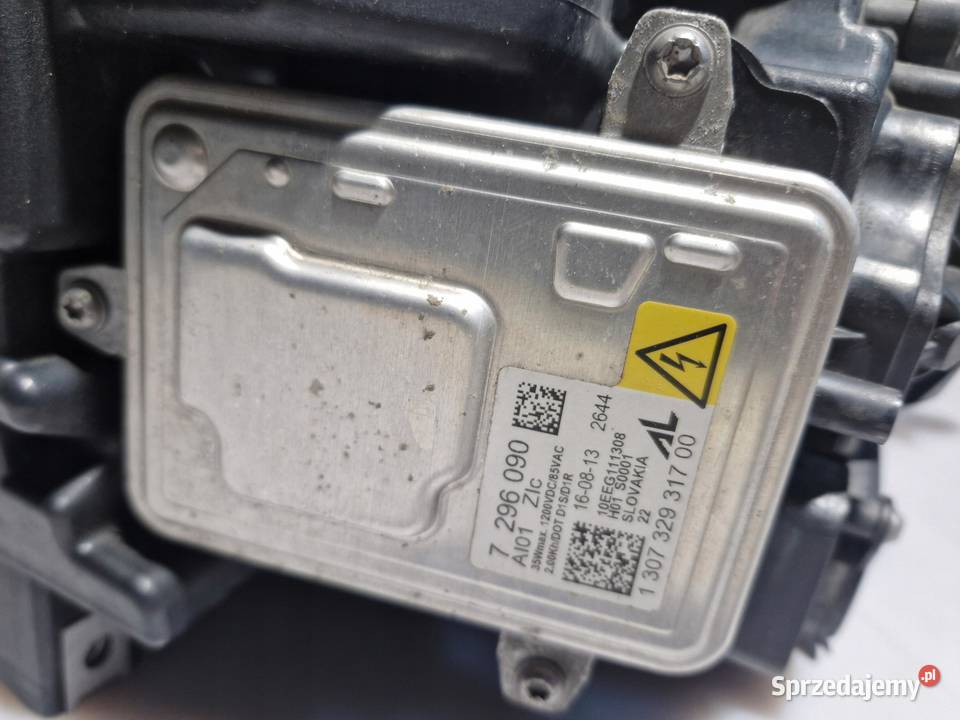 BMW F10 F11 LAMPA PRAWA PRZÓD BI XENON EU Lampy przednie