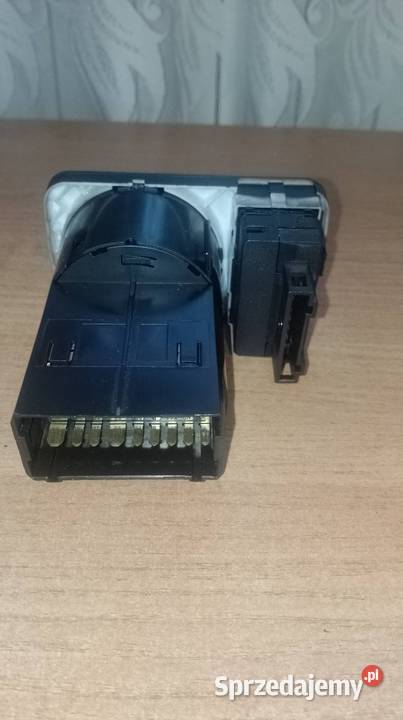 Włącznik świateł Leon Toledo Audi Golfa Czarzyzna