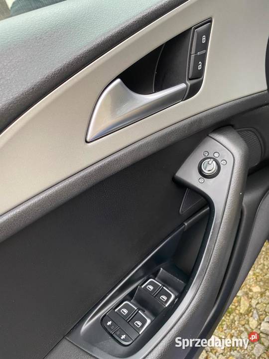 AUDI A6 C7 AVANT światła przeciwmgielne Henryków