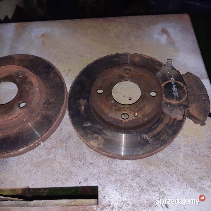 Tarcze i klocki mazda 323 F BJ Układ hamulcowy podlaskie sprzedam