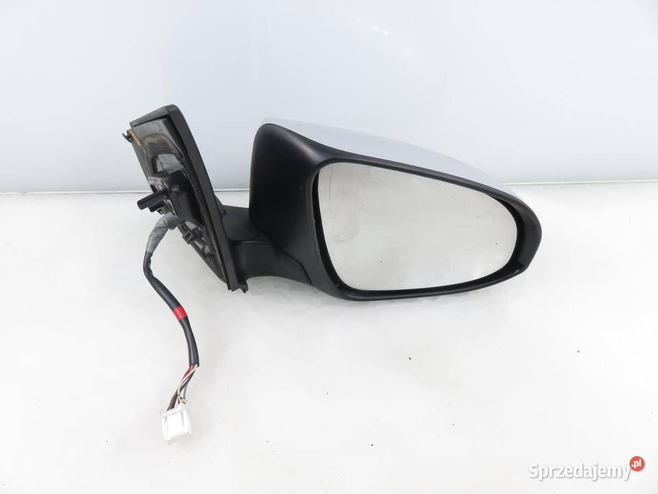 LUSTERKO PRAWE TOYOTA AURIS II 026983 1F7