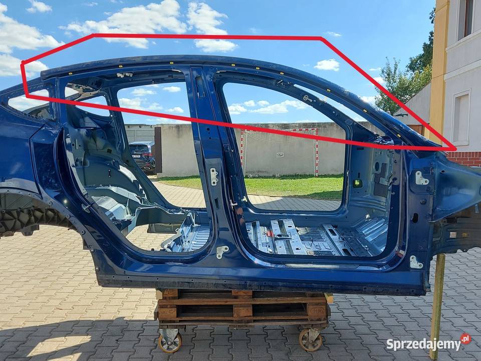 TESLA MODEL Y 2024r DACH NIEBIESKI PPSB