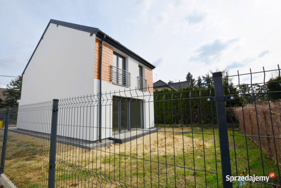 Dom wolnostojący 143m2 Łomianki Bajkowy Liczba pokoi 4