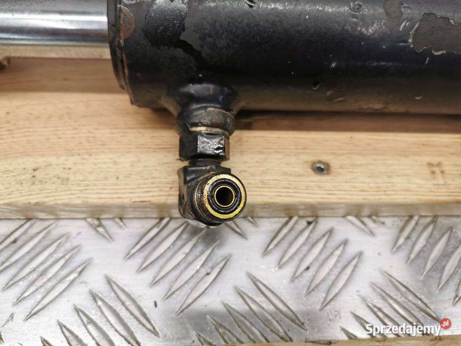 Siłownik skrętu Holland TM 190 Wilkowo