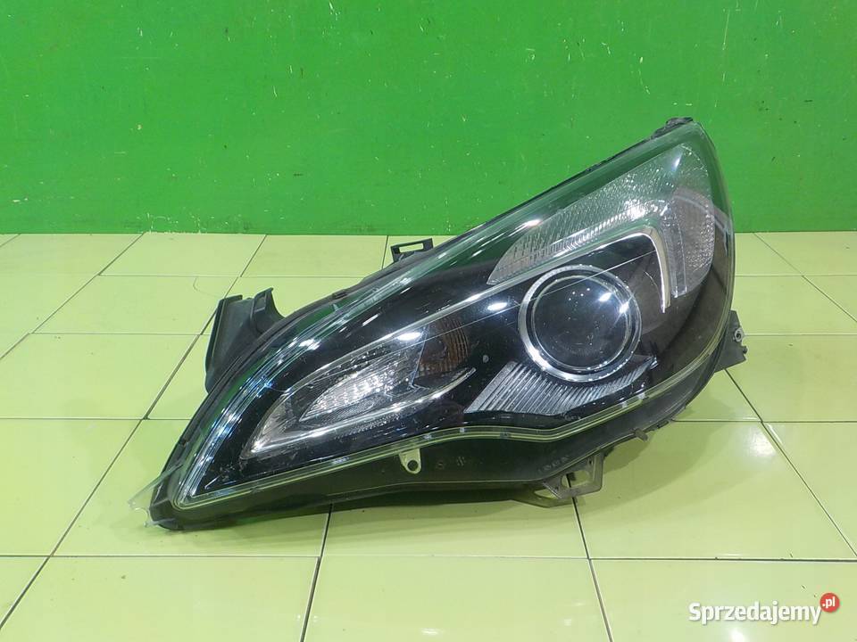 OPEL ASTRA J GTC 14T 16r 3D lampa lewa przod Suków