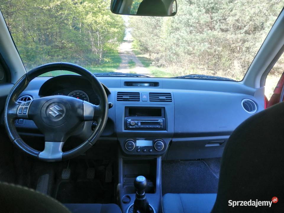 Suzuki Swift 13 Benzyna Klimatronik Alu z 92KM Kłobuck sprzedam