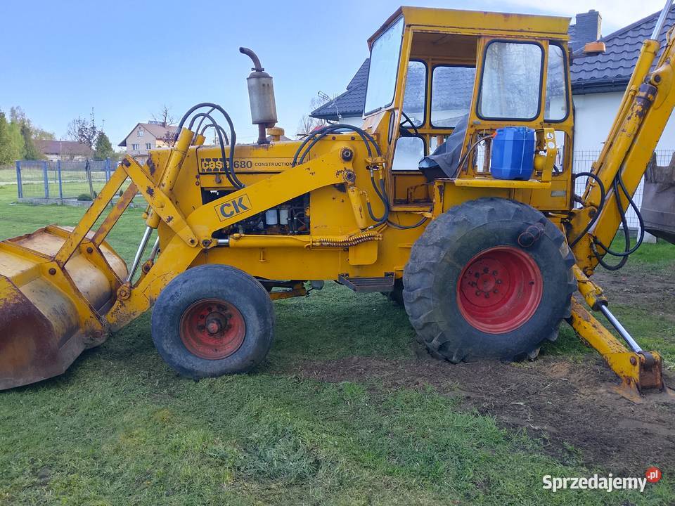 Koparko ładowarka Case 680 nie Łopuszno