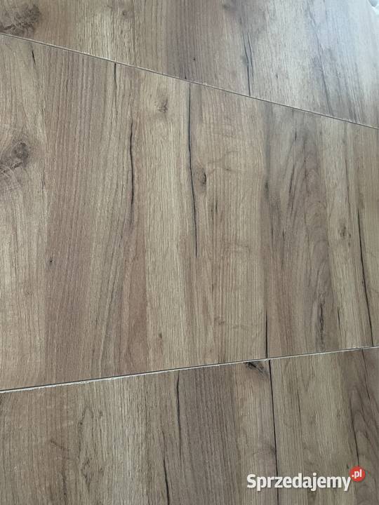 Zestaw stół z krzesłami