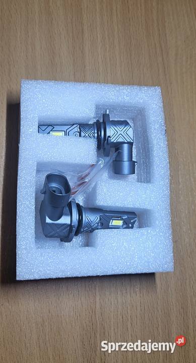 Żarówki LED HB4 20000LM canbus nowe osobowe Gdańsk