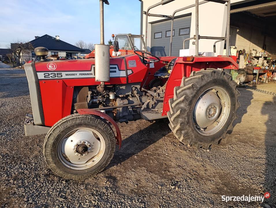Ciągnik rolniczy Massey Ferguson 254s 235 Massey Ferguson Rawica Nowa