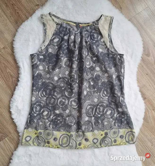 Wzorzysta zwiewna bluzka na ramiączkach z