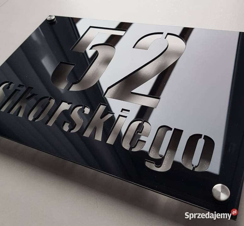 Numer domu ulica czarna tabliczka Częstochowa