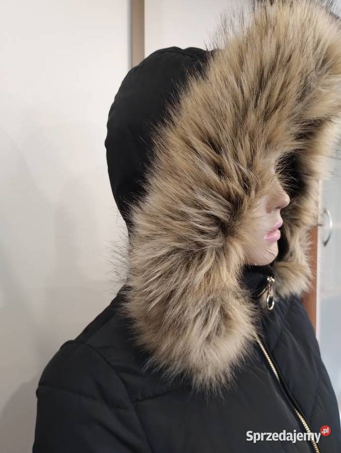 Czarna kurtka z kapturek XSS Hażlach