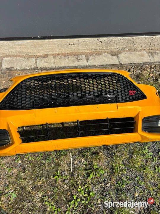 Zderzak Ford focus mk3 st osobowe Zderzaki dolnośląskie Oleśnica