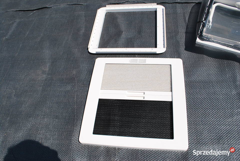 SZYBERDACHOKNO DACHOWE DOMETIC MINI HEKI 40x40 Grzebowilk