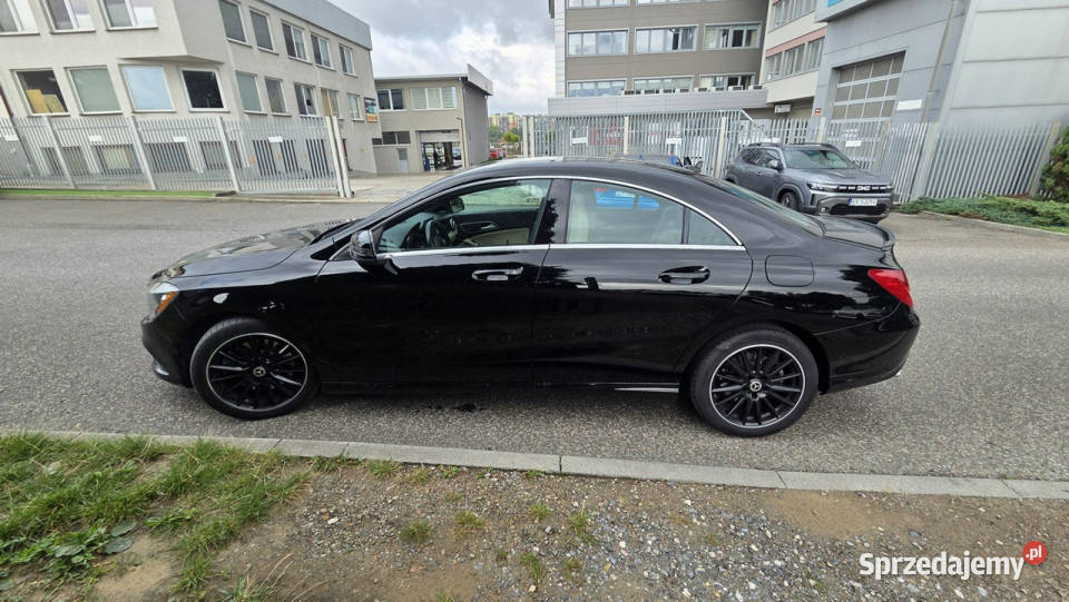 Mercedes CLA 250 Mercedes CLA 250 4Matic na raty 2000cm3 Motoryzacja Kraków sprzedam