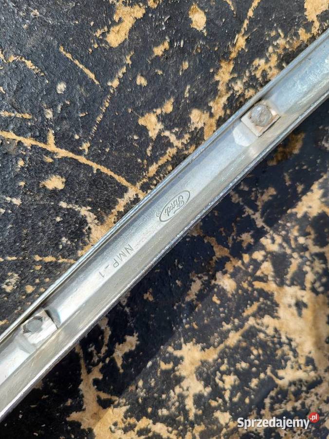 FORD MUSTANG MK2 1974 1978 RAMKA SZYBY LEWA śląskie Rybnik