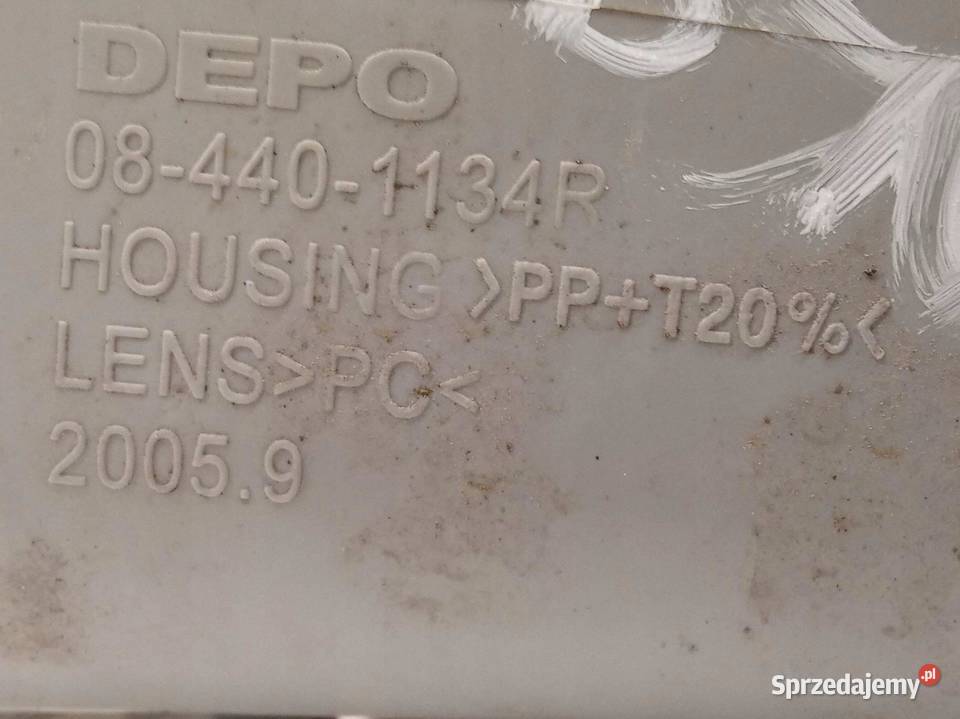 LAMPA PRZÓD PRAWA EU W168 084401134R