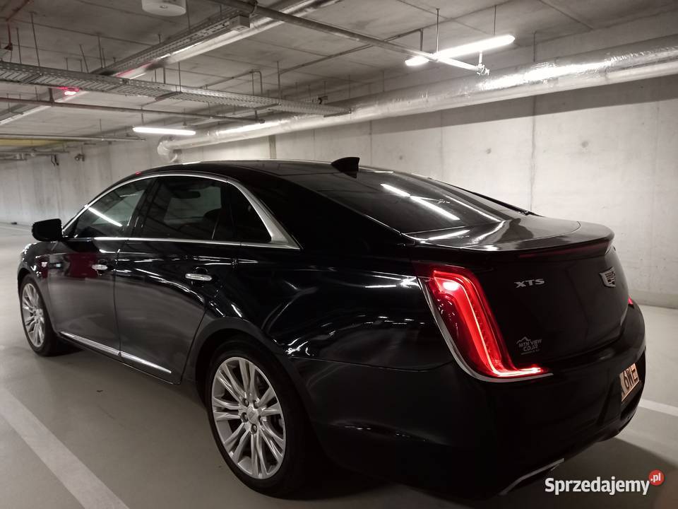 Okazja Cadillac xts 2018r polift Warszawa sprzedam